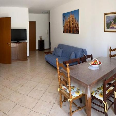 Condominio Tigli Cavalcaselle Exterior foto