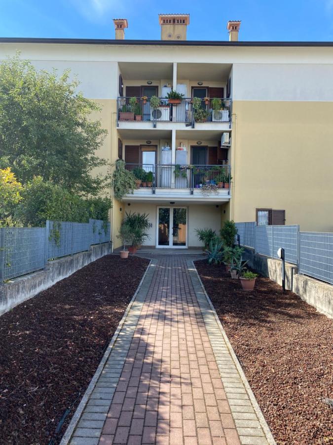 Condominio Tigli Cavalcaselle Exterior foto